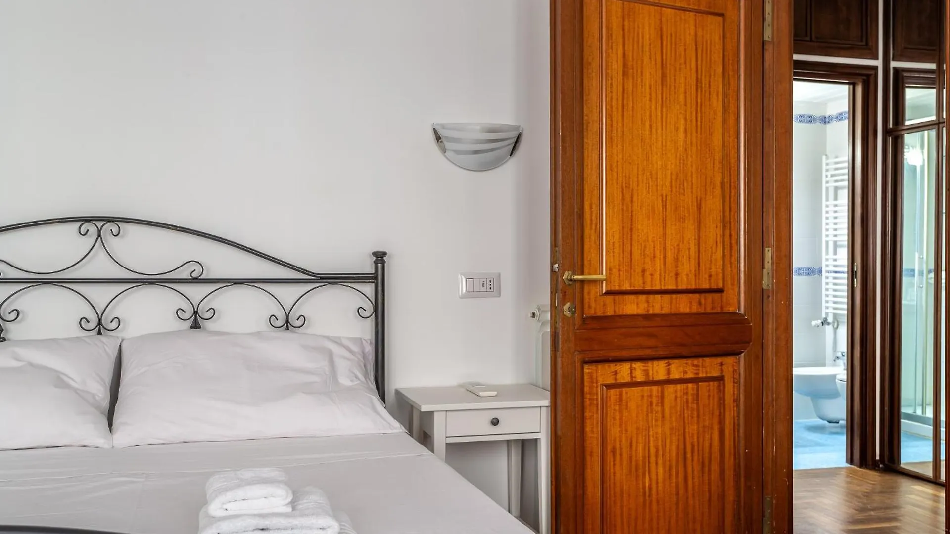 Iflat Vatican Spacious Apartment With Terrace Rome Italy