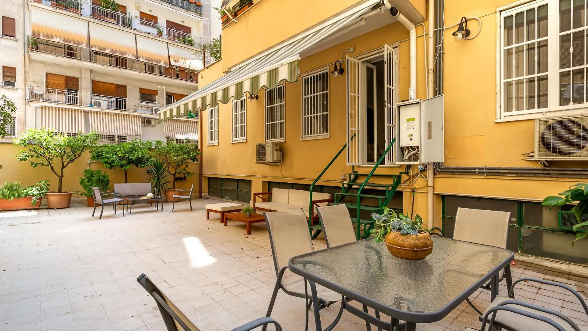 Iflat Vatican Spacious Apartment With Terrace Rome Italy